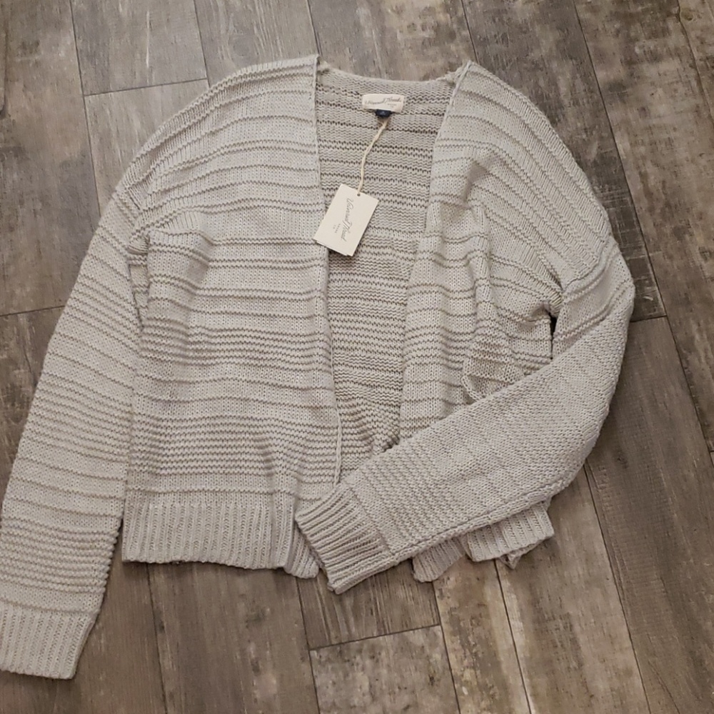Sweater * NWT